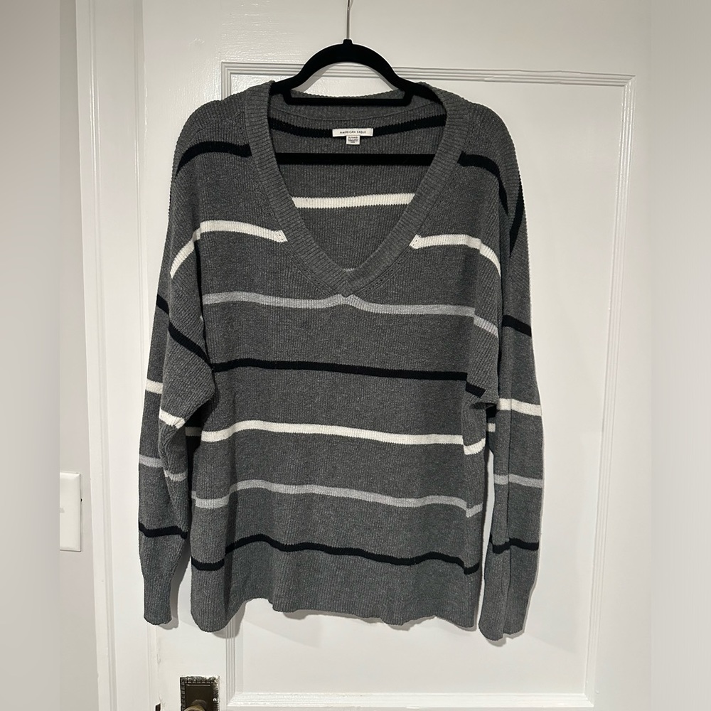 American eagle sweater size XL